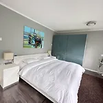 Hillfront 60 Apartman Bergen