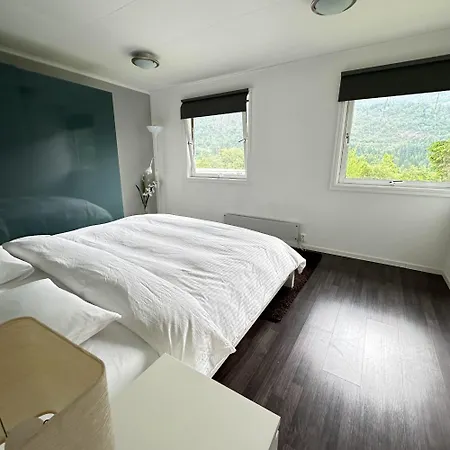 Hillfront 60 * Bergen