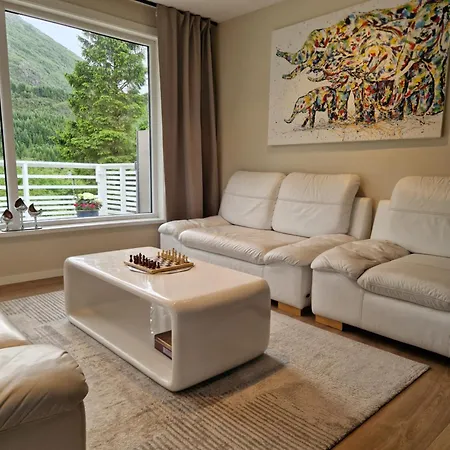 Hillfront 60 * Bergen